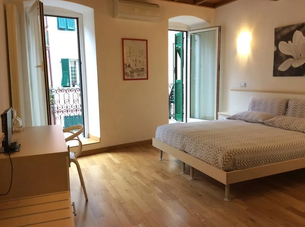 La Dolce Vita Riomaggiore Inn