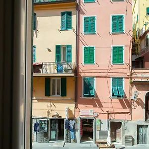 J&k Riomaggiore